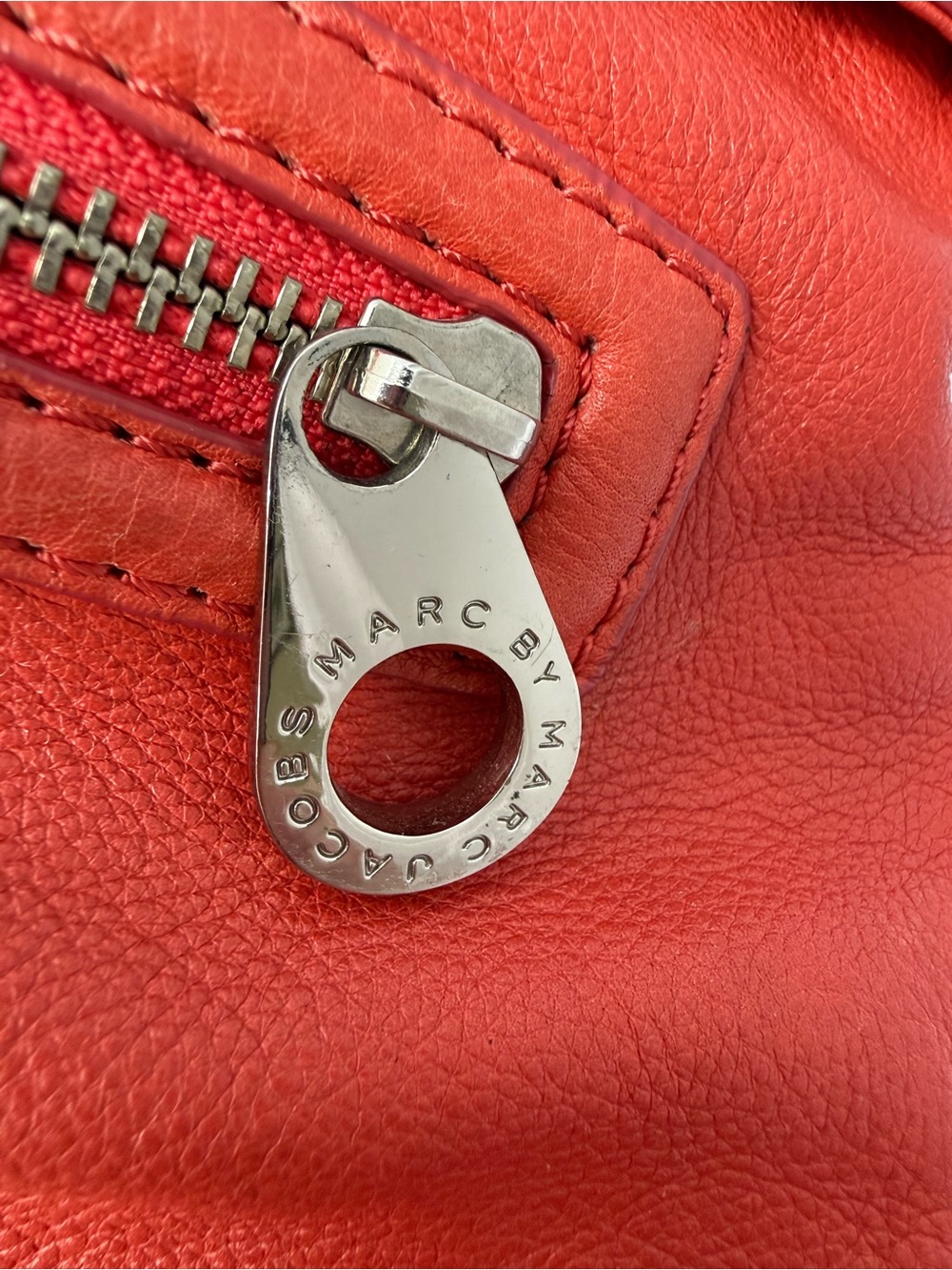 Marc by Marc Jacobs Totally Turnlock “Faridah” Hobo Bag - Picture 13 of 15